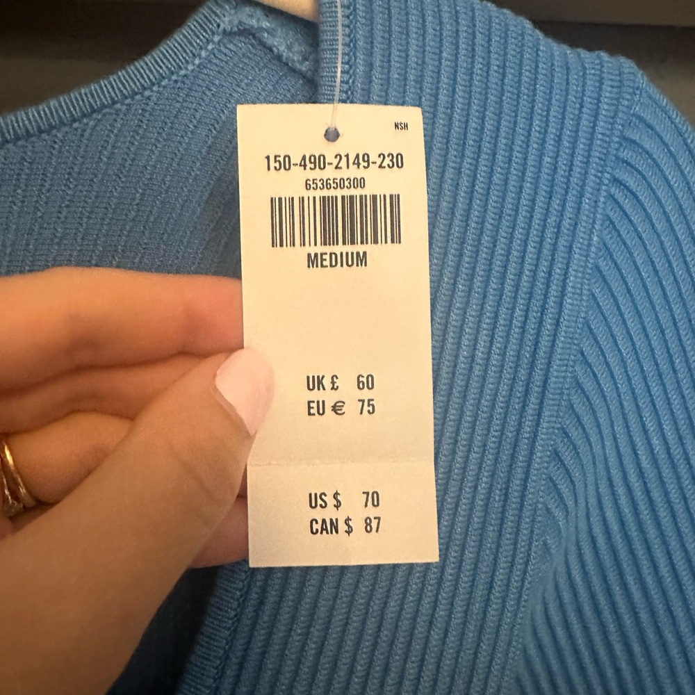 Abercrombie & Fitch Blue Ribbed Top - Picture 4 of 4